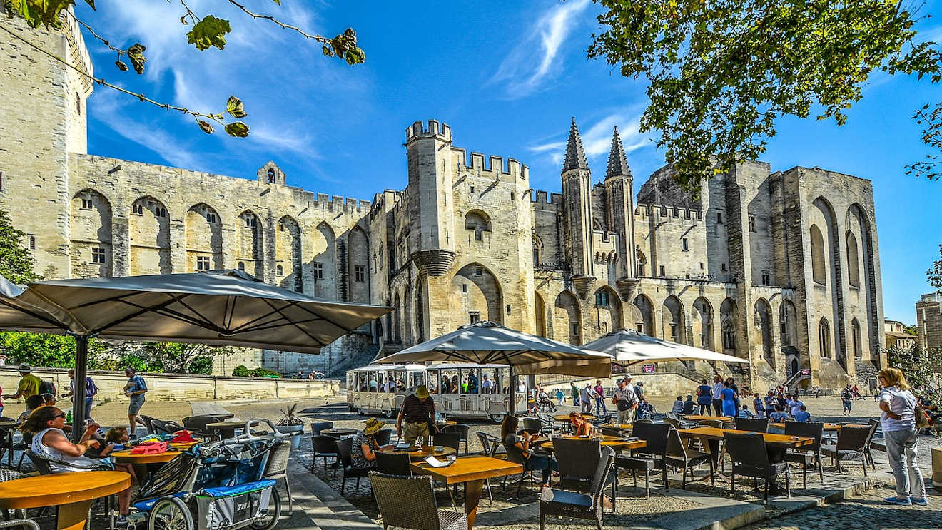 avignon palais papes france