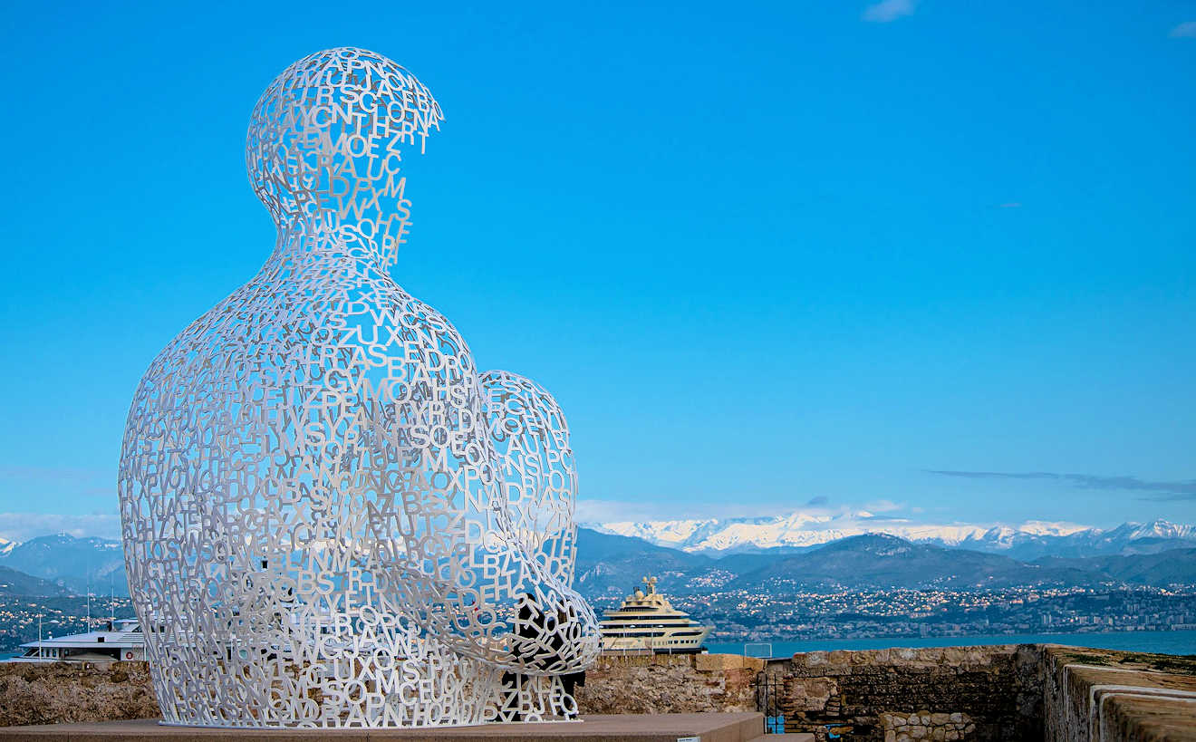 antibes kmarius sculpture