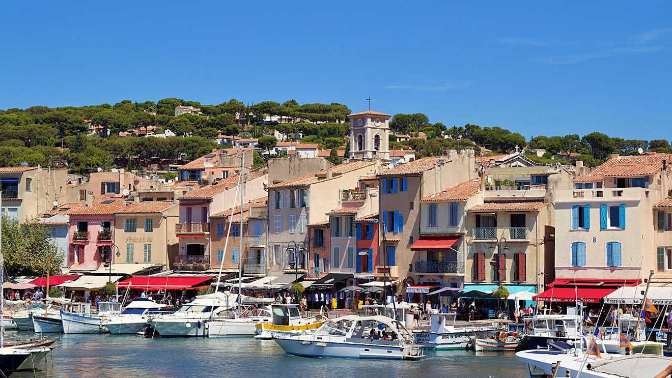 cassis views