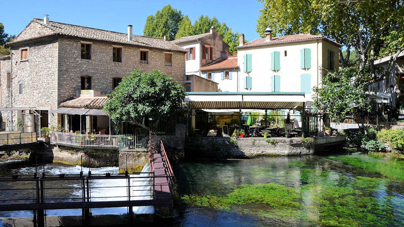 isle sur sorgue cafe