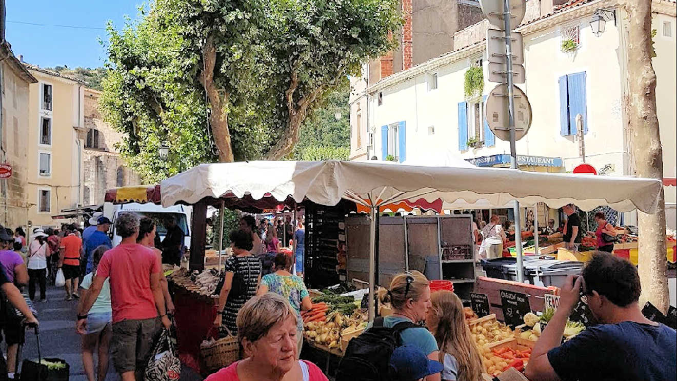 clermont l herault market france