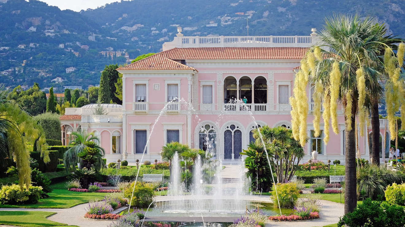 cap ferrat jeanelie villa