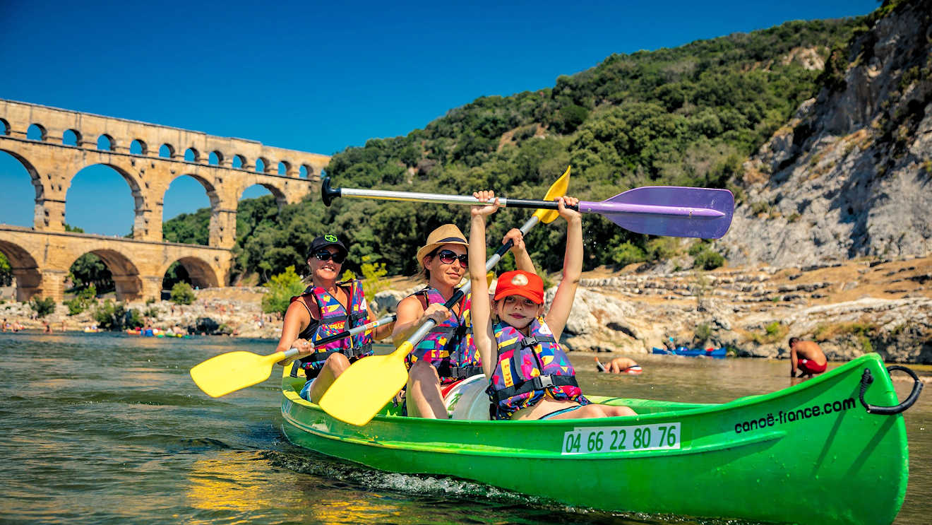 pont du gard swimming france