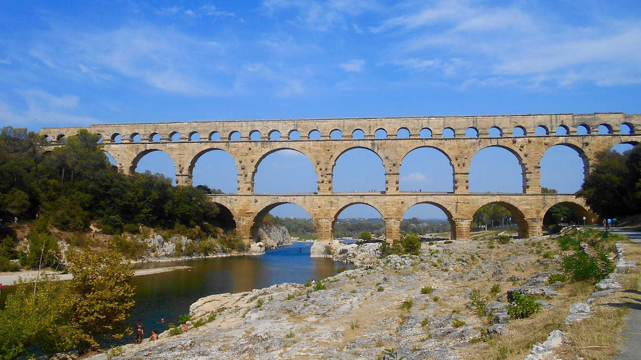 arles roman baths500