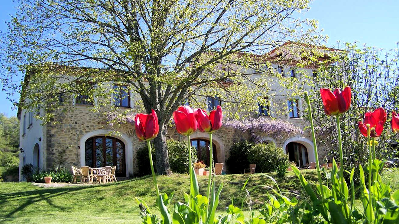 Aude house rentals France near Carcassonne