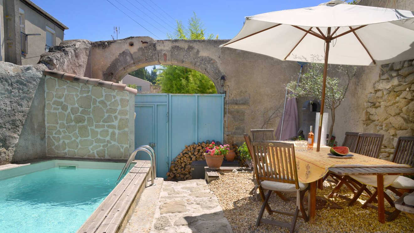 Lespignan holiday home France with pool sleeps 10