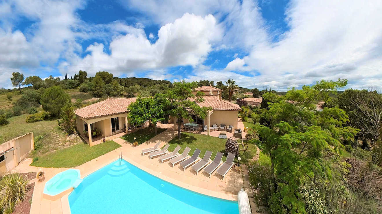Large holiday houses France