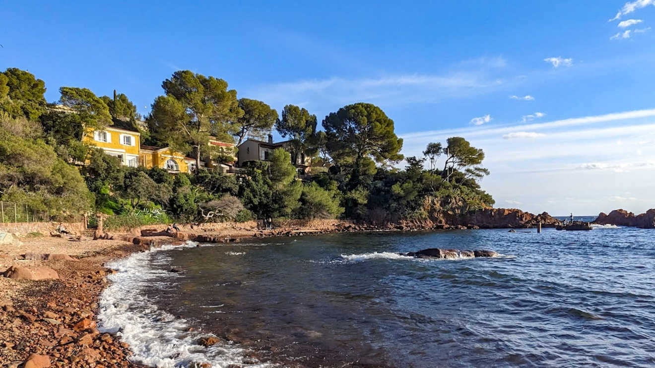 st raphael stone beach