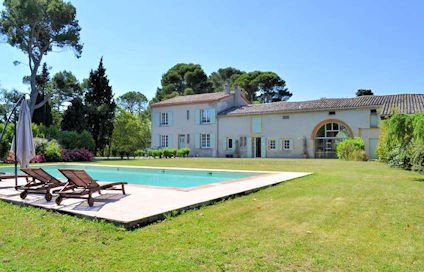 Book a large villa in France