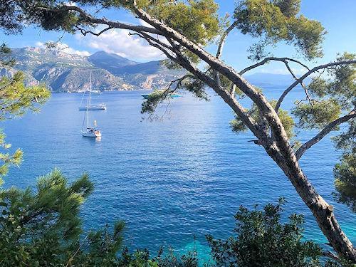 beaches in cap ferrat