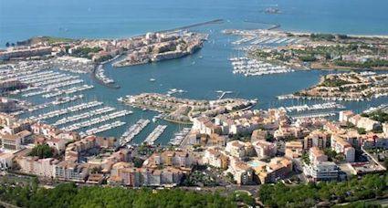 x Cap dAgde