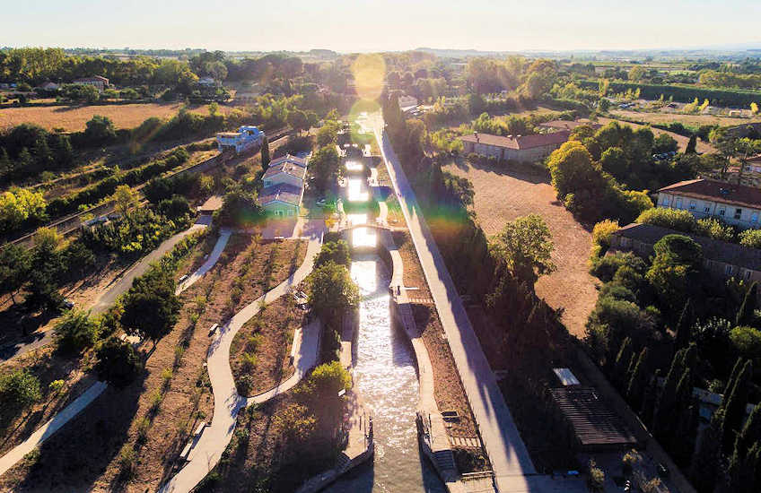 9locks beziers canal du midi