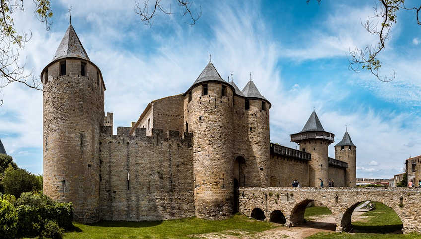 carcassonne villas france 2023