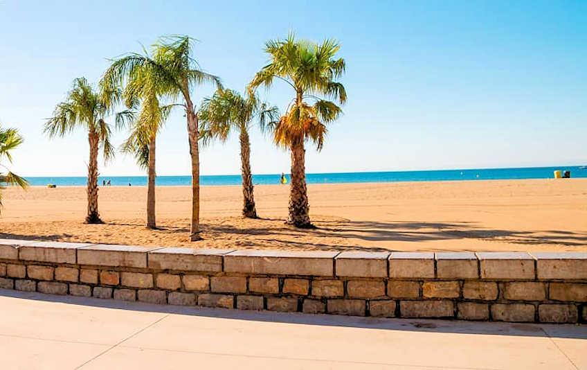 Est Beach in Carnon - Hérault - France - Plages.tv